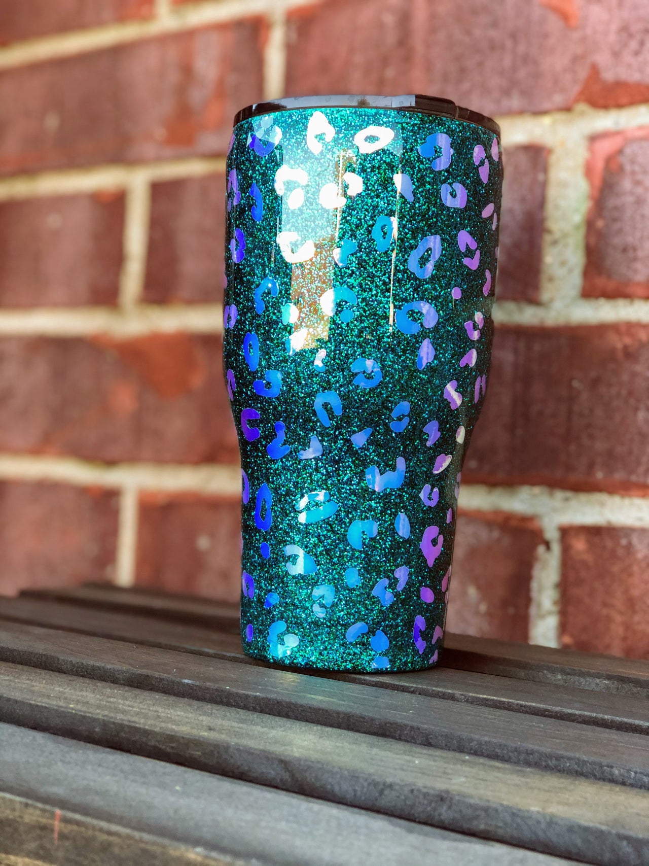 Color Shift Leopard Glitter Tumbler